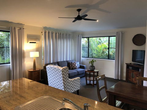 Suranadi Beach House 1 - Accommodation Guide 6