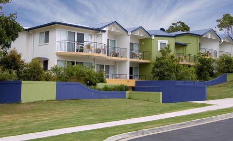 Eco Beach Resort - Accommodation Guide 15