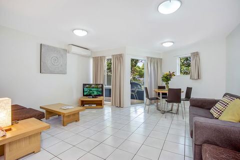 Eco Beach Resort - Accommodation Guide 32