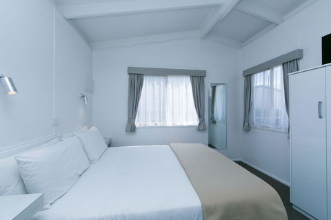 Crestview Tourist Park - Accommodation Asia 19
