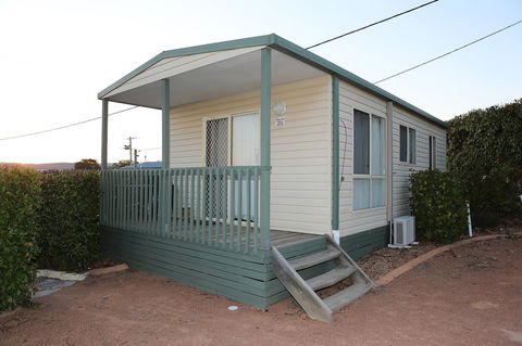 Crestview Tourist Park - Accommodation Asia 25