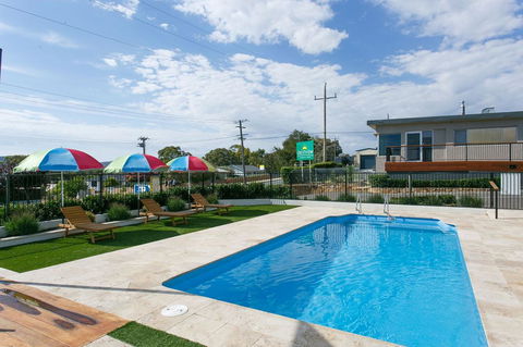 Crestview Tourist Park - Accommodation Asia 3