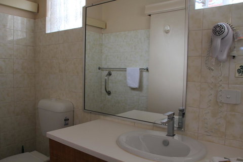 Hunter Valley Motel - Accommodation Guide 14