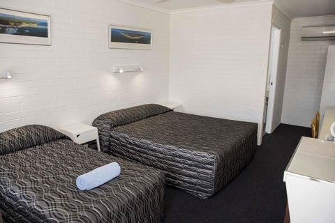 Coastal Bay Motel - Accommodation Asia 31