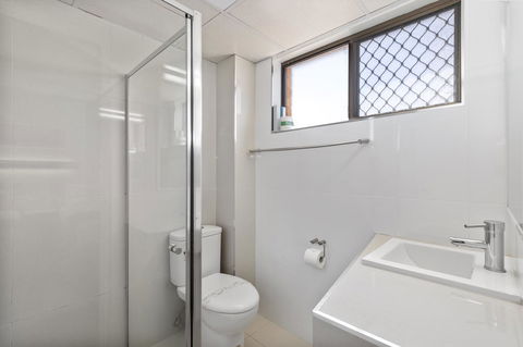 Coastal Bay Motel - Accommodation Asia 14