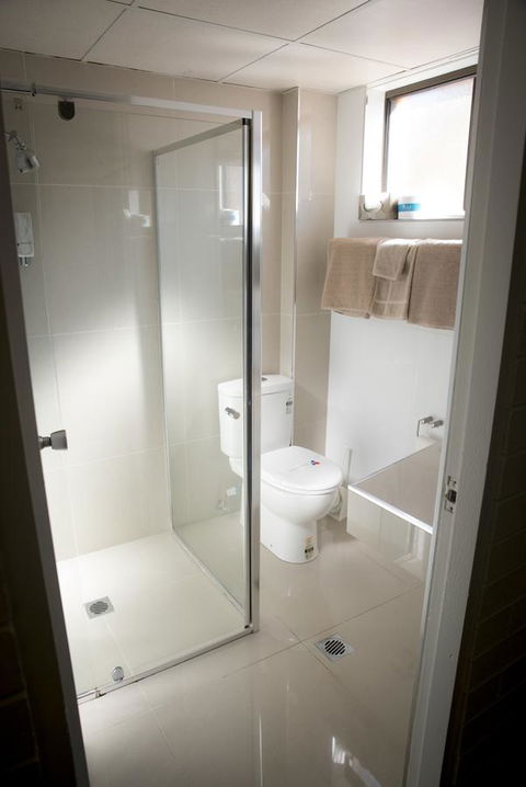 Coastal Bay Motel - Accommodation Asia 30