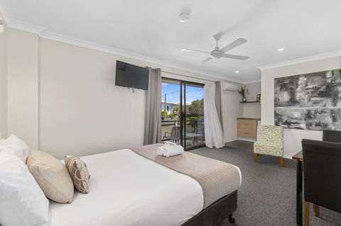 Coastal Bay Motel - Accommodation Asia 2