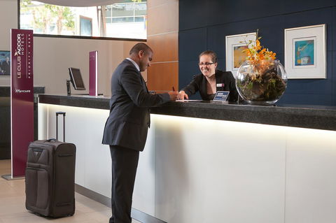 Mercure Sydney - Accommodation Guide 24