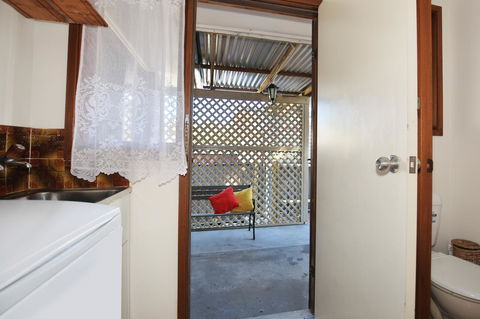 Sandy Toes Beach House Jervis Bay - 2min To Beach - Accommodation Asia 21