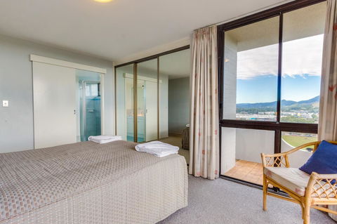 Pacific Towers Beach Resort - Accommodation Asia 35