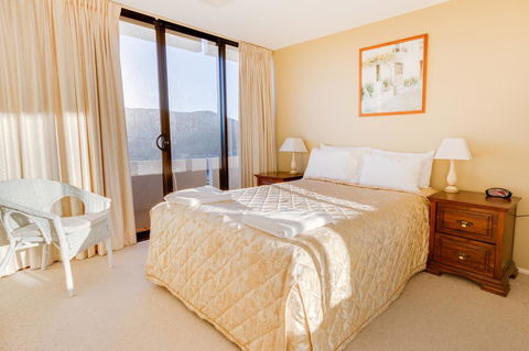 Pacific Towers Beach Resort - Accommodation Asia 20