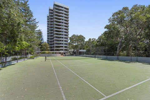 Pacific Towers Beach Resort - Accommodation Asia 13