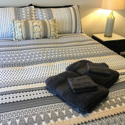 Tic Tac Toe Quality Accommodation - Accommodation Asia 4