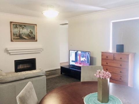Beautiful Family Holiday House - Accommodation China 4