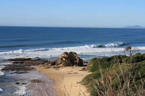 Valla's Beach House - Accommodation Asia 25