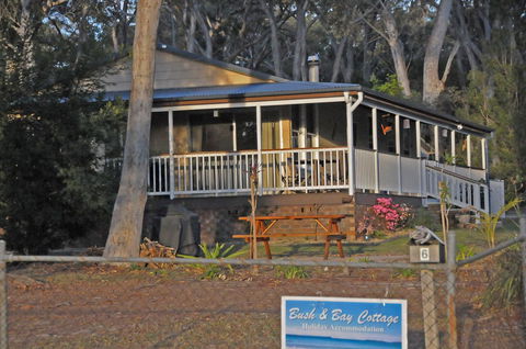 Bush & Bay Cottage - Accommodation Asia 6
