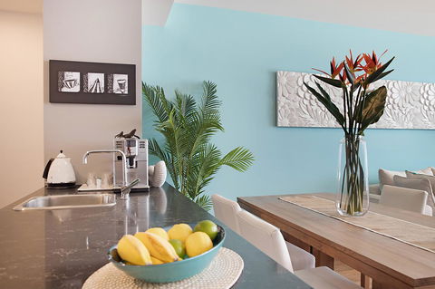 Arena Luxury Beachfront Apartment - Accommodation Asia 16