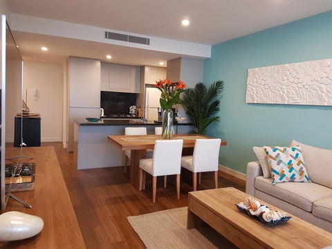 Arena Luxury Beachfront Apartment - Accommodation Asia 39