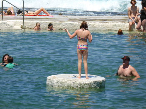 Arena Luxury Beachfront Apartment - Accommodation Asia 9