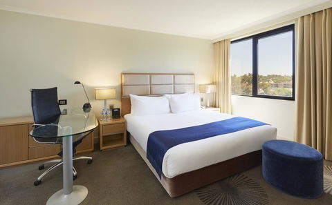 Holiday Inn Parramatta, An IHG Hotel - Accommodation Guide 3