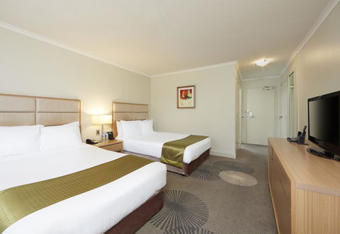 Holiday Inn Parramatta, An IHG Hotel - Accommodation Guide 2