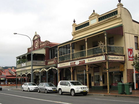 Red Waratah - Accommodation Asia 17