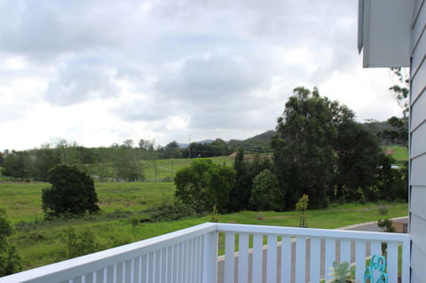 Red Waratah - Accommodation Asia 11