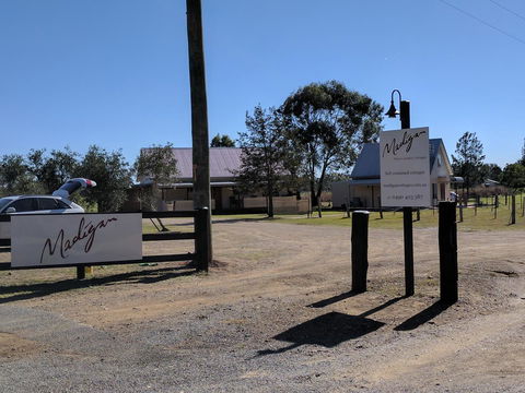Madigan Wine Country Cottages - Accommodation Asia 3