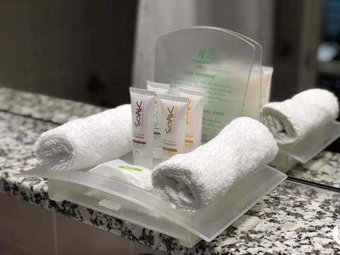 Crowne Plaza Sydney Airport, An IHG Hotel - Accommodation Guide 23