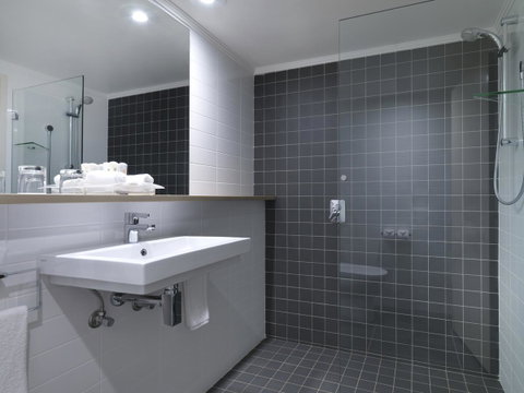 Crowne Plaza Sydney Airport, An IHG Hotel - Accommodation Guide 2