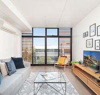 Newtown's Best Designer Apartment - Accommodation Asia