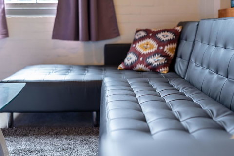 Classic 2 BR Apt In Pyrmont - Accommodation Guide 3