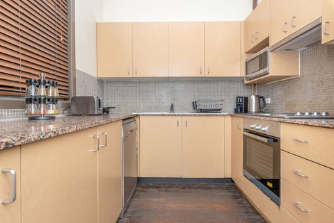 Classic 2 BR Apt In Pyrmont - Accommodation Guide 9