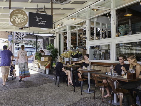 Cape Apartments - Accommodation Guide 10