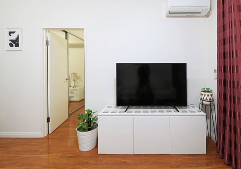 Sydney Apartment Close To Airport & CBD - Accommodation Guide 9