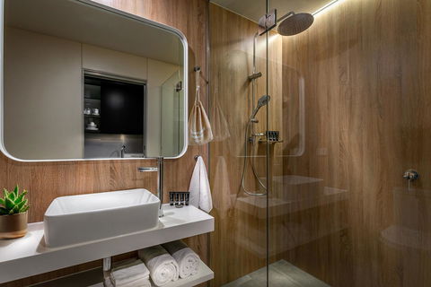 Veriu Green Square - Accommodation Guide 25
