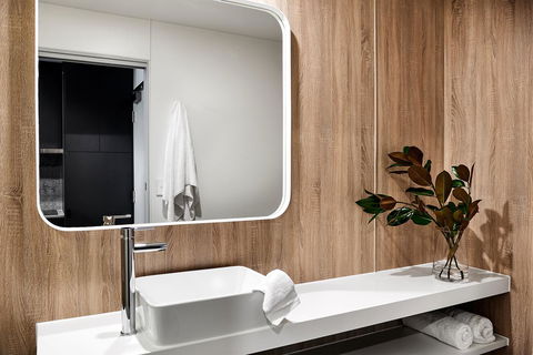 Veriu Green Square - Accommodation Guide 6