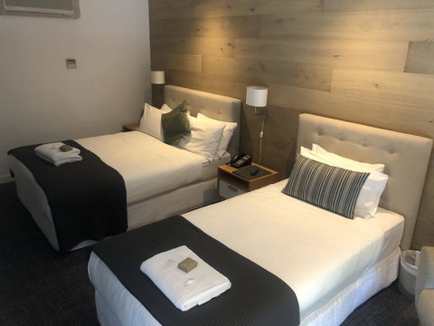 Crown Hotel Surry Hills - Accommodation Guide 11