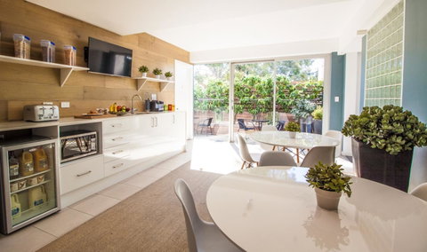 Crown Hotel Surry Hills - Accommodation Guide 15
