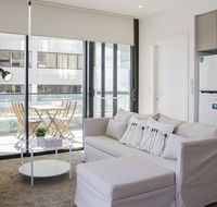 Cozy apartment with harbour bridge view in Bondi - Accommodation Asia