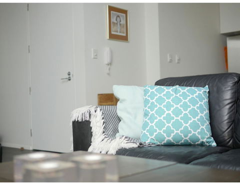 Urban Loft Close To Sydney Hot Spots - Accommodation Asia 9