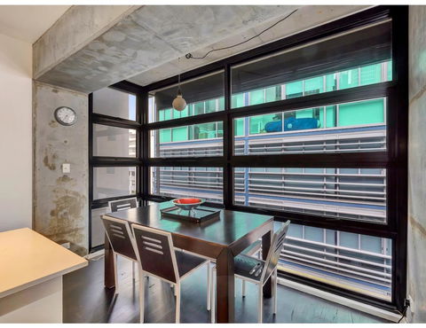 Urban Loft Close To Sydney Hot Spots - Accommodation Asia 5