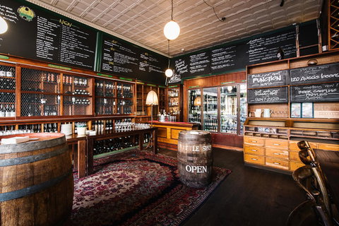 Australian Heritage Hotel - Accommodation Asia 24