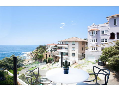 Unbelievable Luxury Apartment At The Top Of Bondi Beach - Accommodation Guide 0