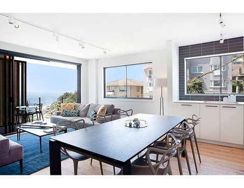 Unbelievable Luxury Apartment At The Top Of Bondi Beach - Accommodation Guide 4