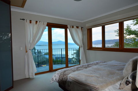 The Point - Exceptional - Accommodation Asia 28