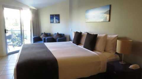 The Byron Beachcomber - Accommodation Guide 5