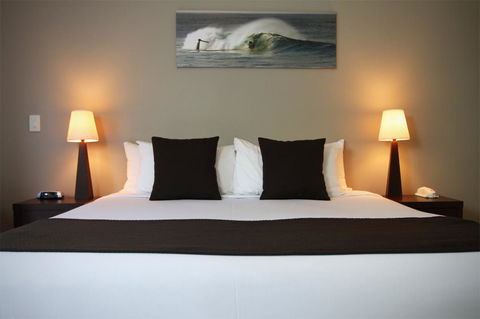 The Byron Beachcomber - Accommodation Guide 10