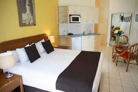The Byron Beachcomber - Accommodation Guide 18