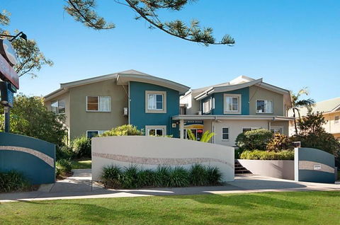 The Byron Beachcomber - Accommodation Guide 6